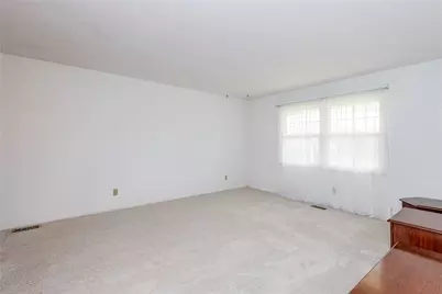 1382 Rawlings Drive, Fairborn, OH 45324 - Photo 7