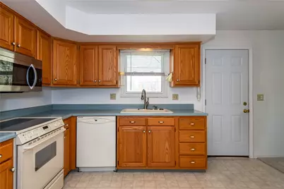 1382 Rawlings Drive, Fairborn, OH 45324 - Photo 23