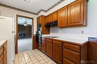 3233 Carrier Avenue, Kettering, OH 45429 - Photo 17