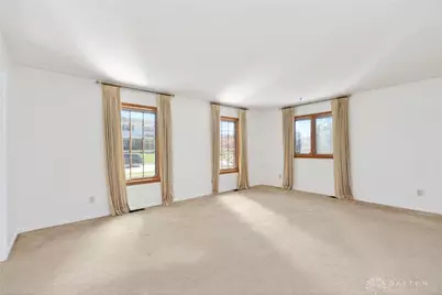 3233 Carrier Avenue, Kettering, OH 45429 - Photo 9