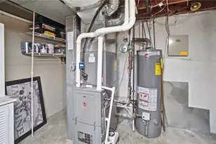 5450 Lawrence Rd, Cincinnati, OH 45248 - Photo 37