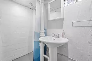 5450 Lawrence Rd, Cincinnati, OH 45248 - Photo 39