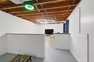 412 Cape Cod Dr, Springfield, OH 45505 - Photo 27