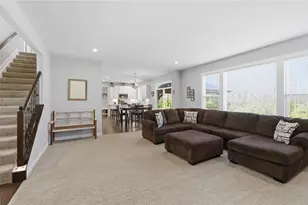 1267 Autumnview Dr, Batavia, OH 45103 - Photo 5