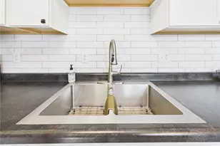 112 Esther St, Adams Twp, OH 45328 - Photo 7