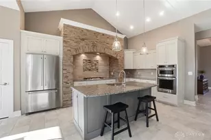 9440 Old Bridge Dr, Washington Twp, OH 45458 - Photo 29