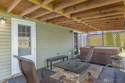 1011 Brookwood Court, Fairborn, OH 45324 - Photo 35