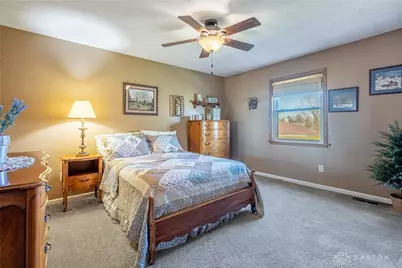 1011 Brookwood Court, Fairborn, OH 45324 - Photo 25