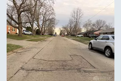 325 Stubbs Drive, Dayton, OH 45426 - Photo 5