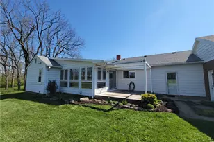 469 Bischoff Rd, Bethel Twp, OH 45344 - Photo 7