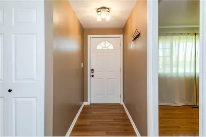 426 Willowhurst Drive, Centerville, OH 45459 - Photo 5