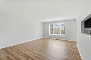 1337 Heatherdale Dr, Kettering, OH 45429 - Photo 9