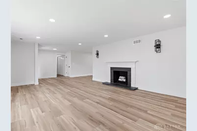 801 Southford Avenue, Washington Twp, OH 45429 - Photo 7