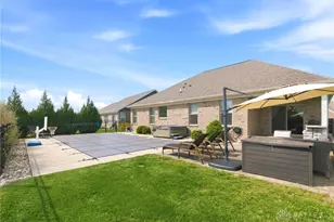 2036 Buglers Sound, Dayton, OH 45458 - Photo 39