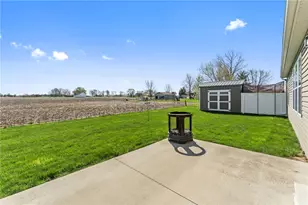 1706 Applejack Dr, Wapakoneta, OH 45895 - Photo 43