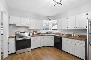 3428 Pobst Dr, Kettering, OH 45420 - Photo 7