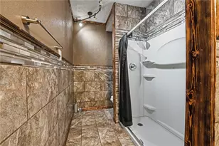 577 Shiloh Springs Rd, Harrison Twp, OH 45415 - Photo 19