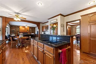 611 Southern Belle Blvd, Beavercreek, OH 45434 - Photo 15