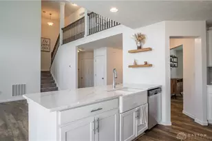 3063 White Ash Dr, Tipp City, OH 45371 - Photo 13