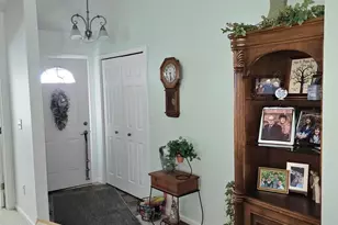 509 Golden Xing, Eaton, OH 45320 - Photo 3