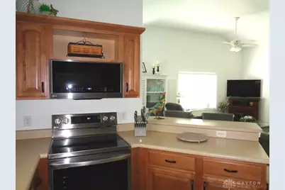 509 Golden Crossing #509, Eaton, OH 45320 - Photo 11