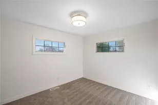 1030 Chateau Dr, Kettering, OH 45429 - Photo 15