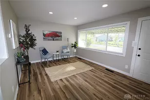 1302 Stuben Dr, Trotwood, OH 45417 - Photo 5