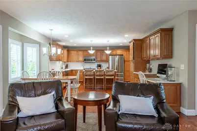 1357 Chelsea Court, Beavercreek, OH 45434 - Photo 7