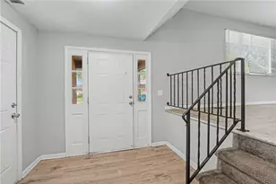 4718 Belcourt Dr, Jefferson Twp, OH 45417 - Photo 5