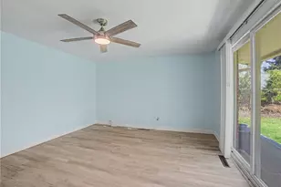 5944 Corsica Dr, Huber Heights, OH 45424 - Photo 11