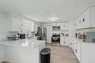 5944 Corsica Dr, Huber Heights, OH 45424 - Photo 3