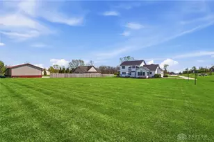 2542 Katie Dr, Turtlecreek Twp, OH 45036 - Photo 69