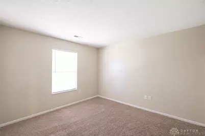 1499 Farrington, Kettering, OH 45420 - Photo 15