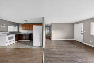 4606 Winchester Dr, Kettering, OH 45429 - Photo 15