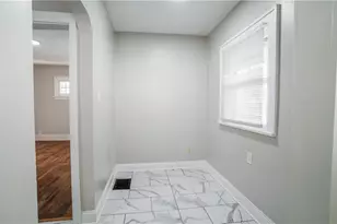 2061 Emerson Ave, Dayton, OH 45406 - Photo 15