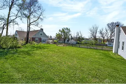 1837 Pinecrest Drive, Dayton, OH 45414 - Photo 27