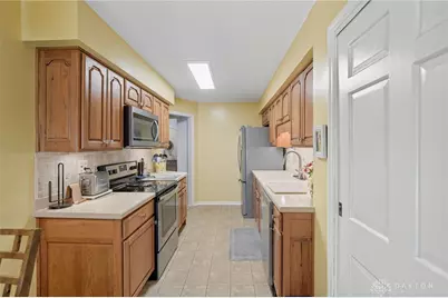 40 Nicholson Court, Dayton, OH 45459 - Photo 11