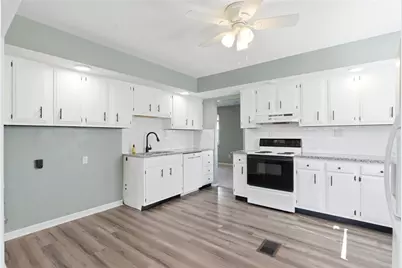 1146 Stewart Avenue, Xenia, OH 45385 - Photo 9