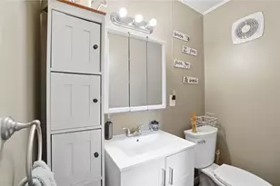 315 Walker St, Greenville, OH 45331 - Photo 25