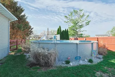 615 Saint James Place, Trenton, OH 45067 - Photo 37