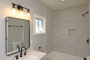 809 W Water St, Piqua, OH 45356 - Photo 31