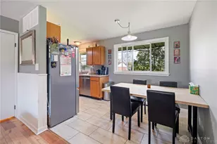 750 Harlan Pl, Dayton, OH 45431 - Photo 7