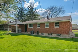 750 Harlan Pl, Dayton, OH 45431 - Photo 23