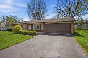 6225 Possum Run Rd, Bellbrook, OH 45440 - Photo 1