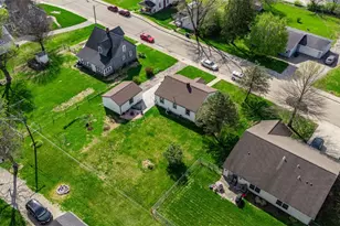 309 W Walnut St, Farmersville, OH 45325 - Photo 9