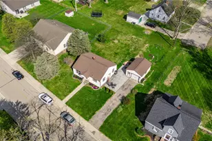 309 W Walnut St, Farmersville, OH 45325 - Photo 7