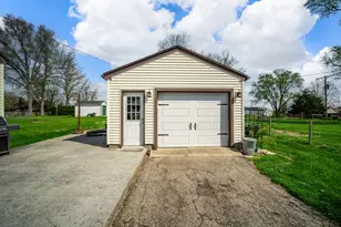 309 W Walnut St, Farmersville, OH 45325 - Photo 5