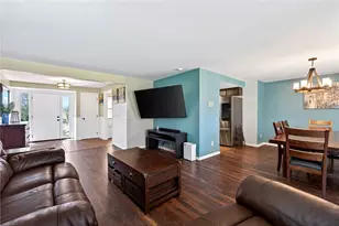 689 Chipplegate Dr, Centerville, OH 45459 - Photo 11