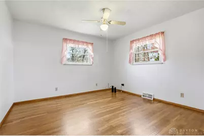 814 Wellington Drive, Springfield Twp, OH 45506 - Photo 27