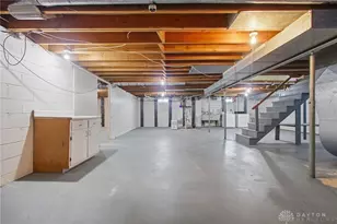 814 Wellington Dr, Springfield Twp, OH 45506 - Photo 37